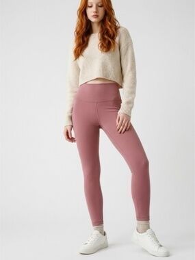 Dusty Pink Lululemon Workout Leggings Size 8 Soft